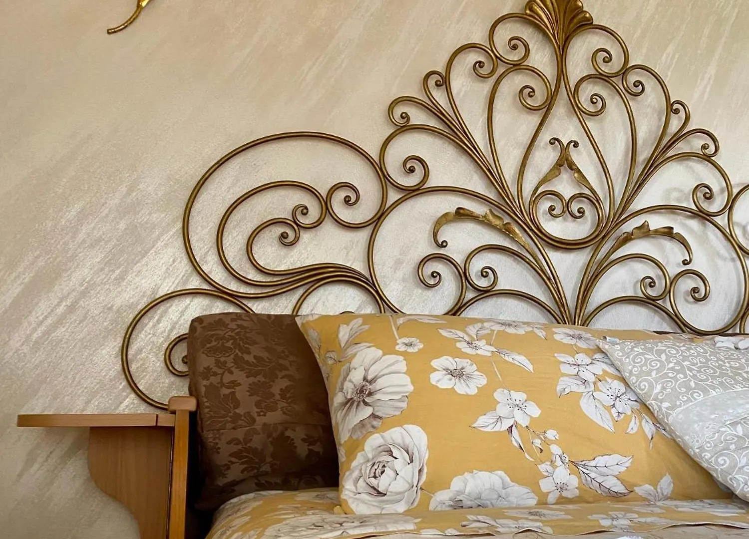 Roseto Holidays Azzurro Cavalcaselle Bed & Breakfast