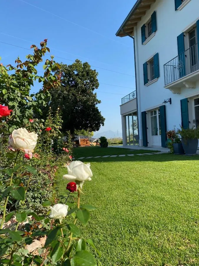 Nocleg ze śniadaniem Roseto Holidays Azzurro Cavalcaselle