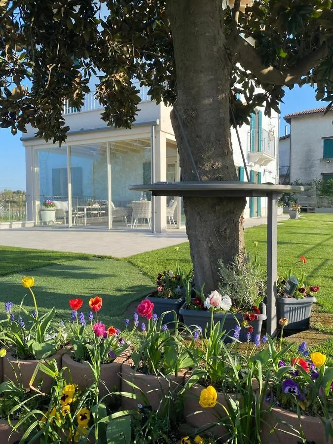 Roseto Holidays Azzurro Cavalcaselle